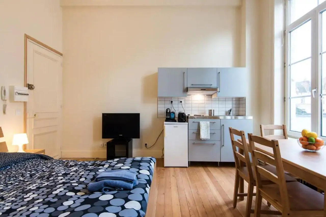 Vieux Lille Porte De Gand Bienvenue Chez Nestyou, Lille Apartment
