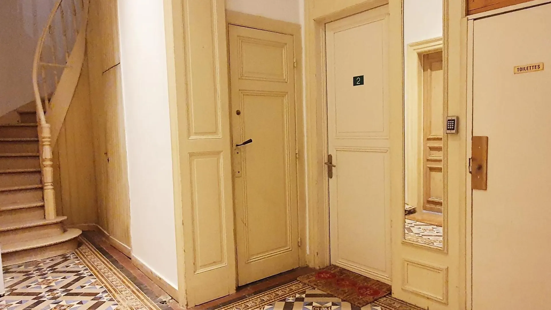 Vieux Lille Porte De Gand Bienvenue Chez Nestyou, Lille